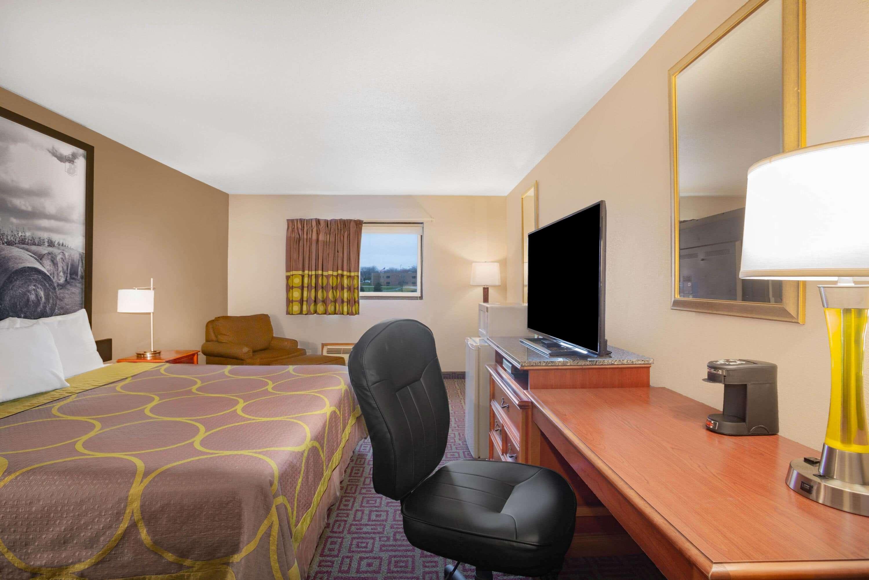 Super 8 By Wyndham Fort Madison Zewnętrze zdjęcie