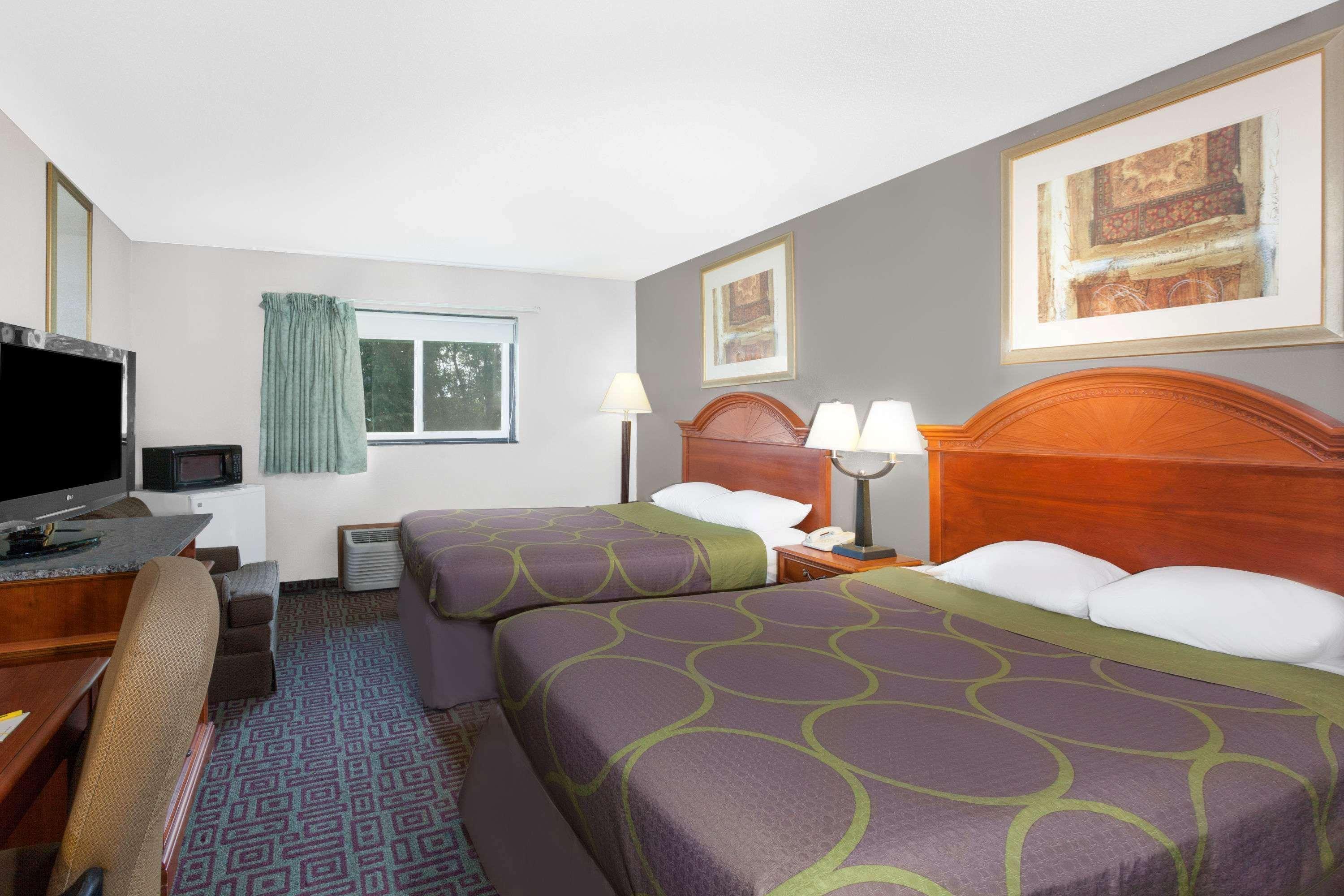 Super 8 By Wyndham Fort Madison Zewnętrze zdjęcie