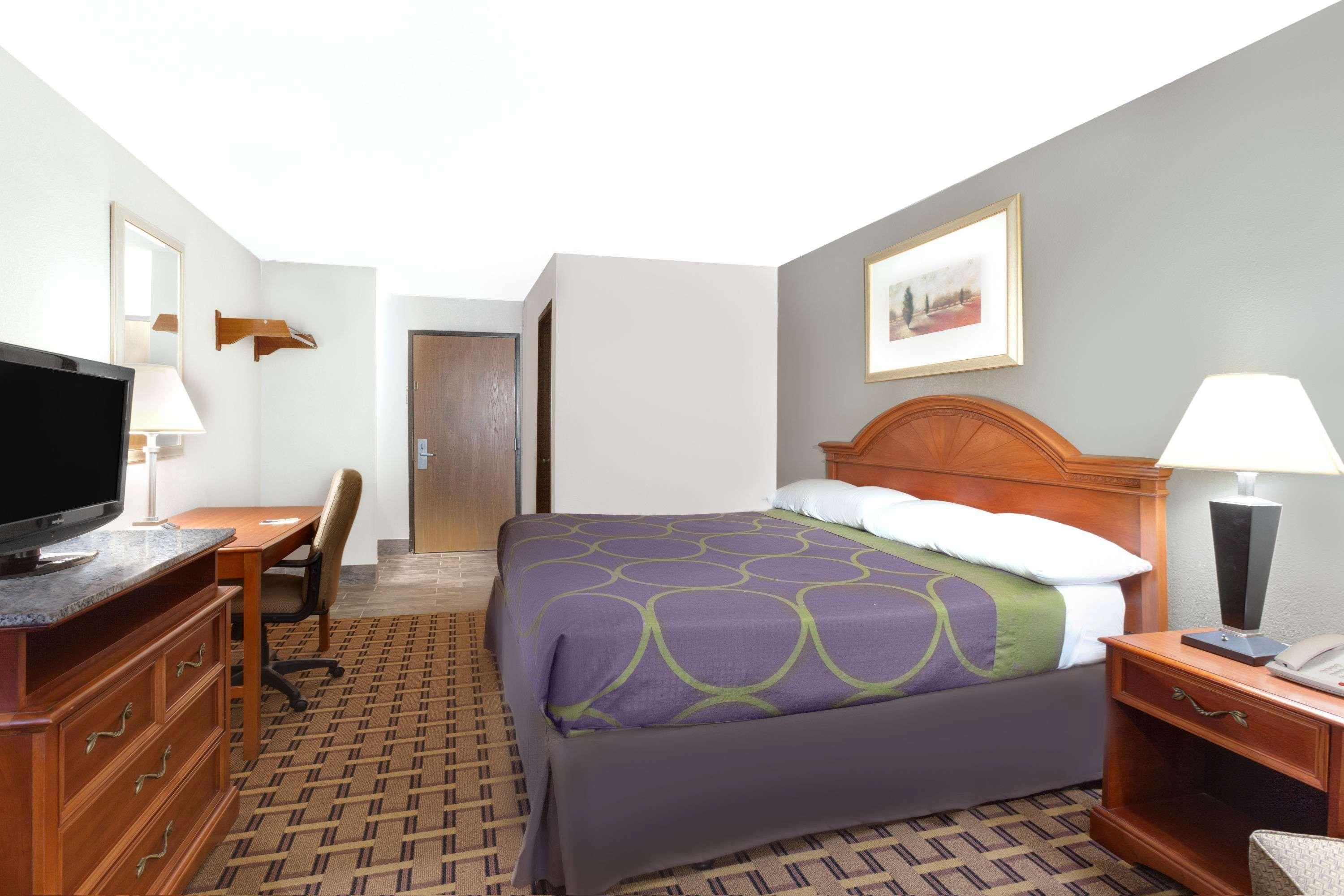 Super 8 By Wyndham Fort Madison Zewnętrze zdjęcie