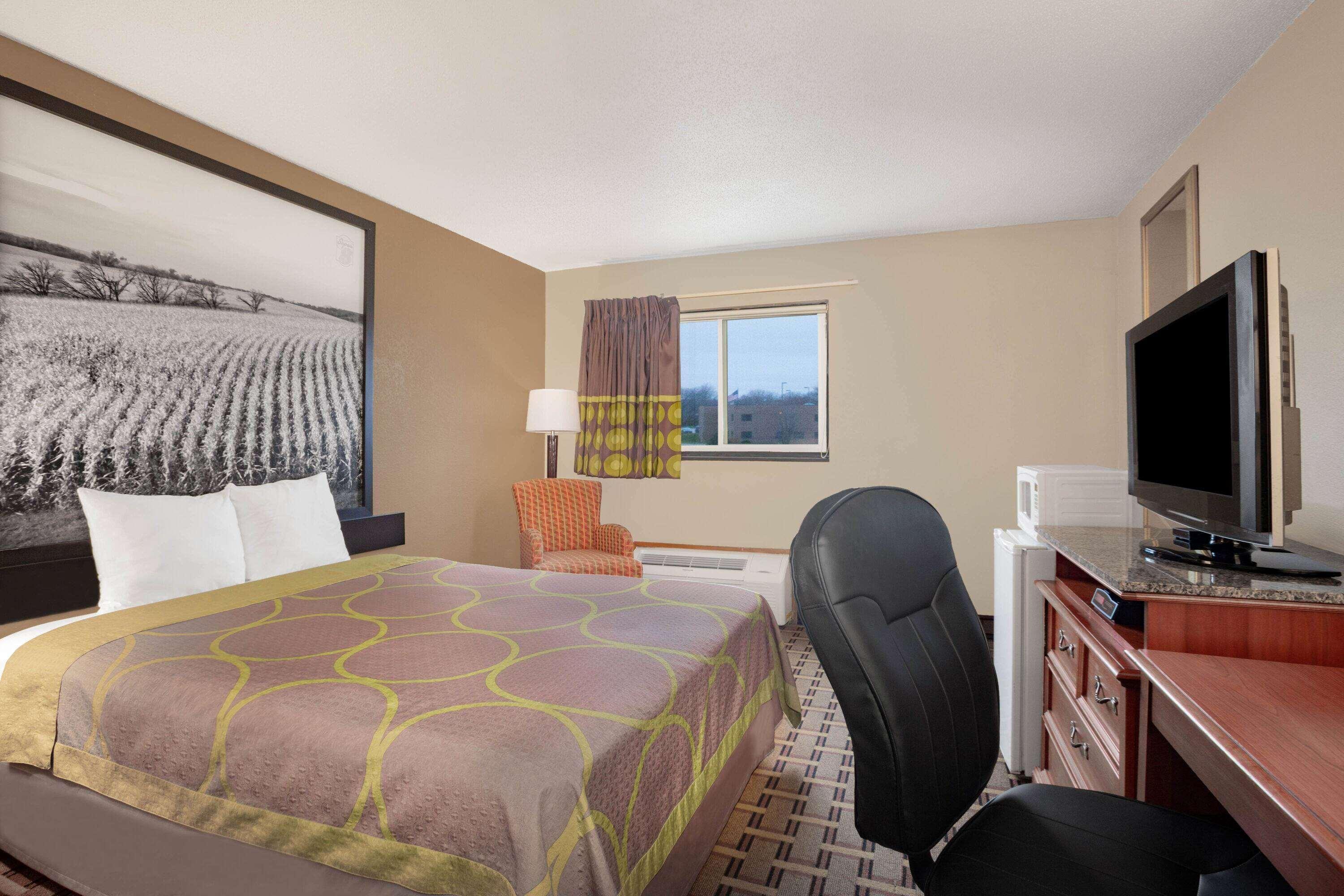 Super 8 By Wyndham Fort Madison Zewnętrze zdjęcie