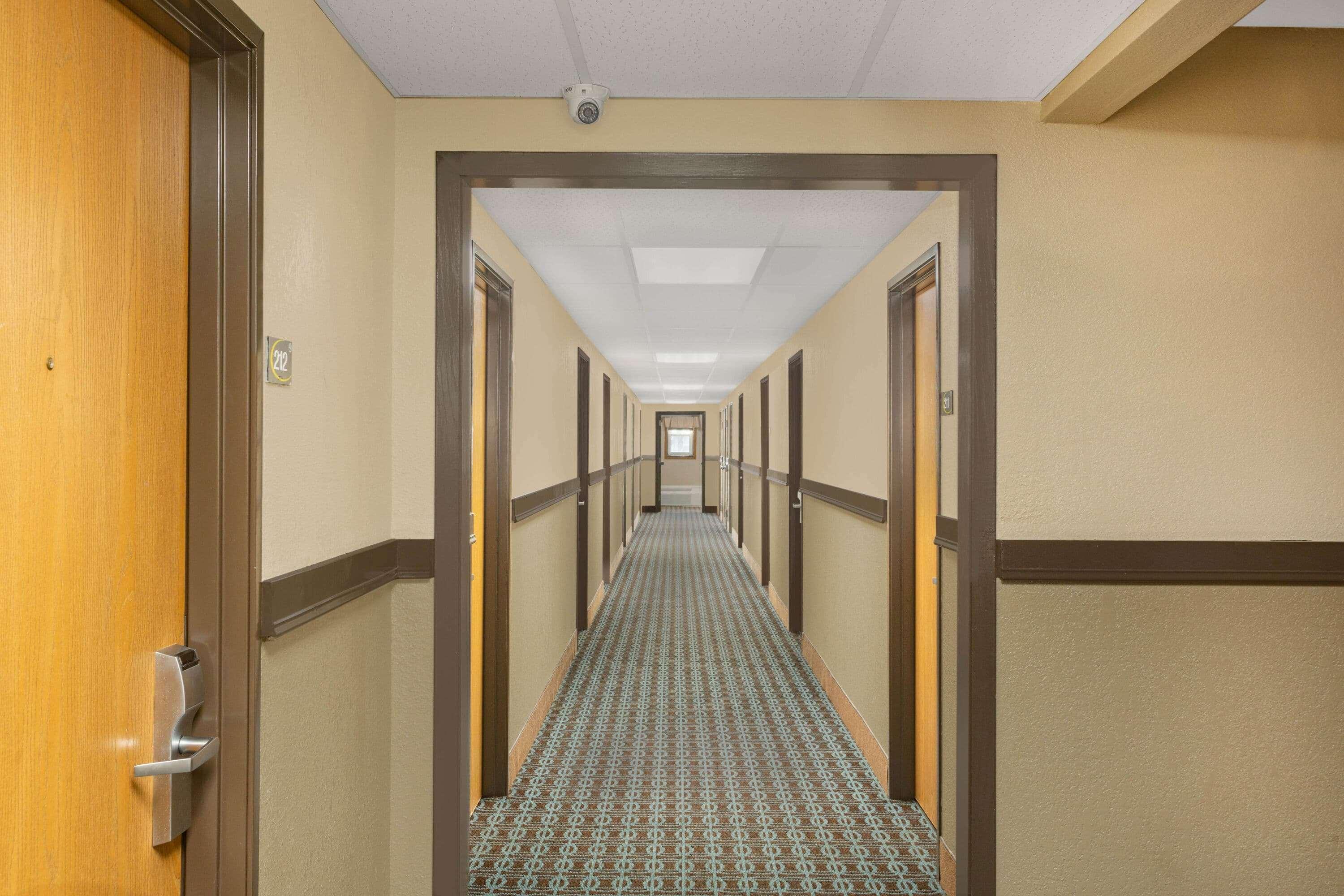 Super 8 By Wyndham Fort Madison Zewnętrze zdjęcie